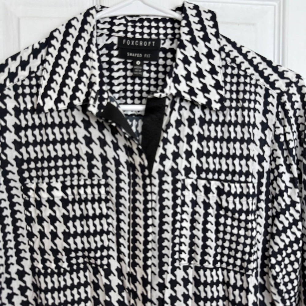 Foxcroft Houndstooth Button Front Shirt Women's 4 Black White Preppy Career